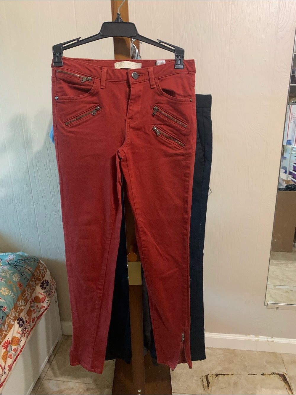 Zara Women’s Red Skinny Jeans with Zipper Accents